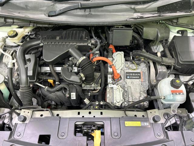 ノート Ｓ　ナビ　バックカメラ　エマージェンシーブレーキ　インテリキー　ＥＴＣ　Ｂｌｕｅｔｏｏｔｈ　オートライト　オートエアコン　電動格納ミラー　禁煙車　ワンオーナー（18枚目）