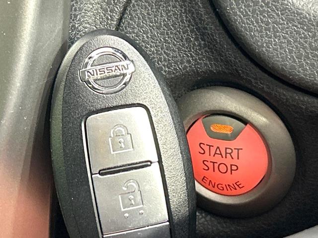 ノート Ｘ　ＤＩＧ－Ｓ　純正ナビ　全周囲カメラ　ドラレコ　ＥＴＣ　オ－トエアコン　インテリキー　ＬＥＤヘッドライト　Ｂｌｕｅｔｏｏｔｈ　アイドリングストップ　電動格納ミラー　ＣＤ／ＤＶＤ再生　禁煙車　ワンオーナー（7枚目）