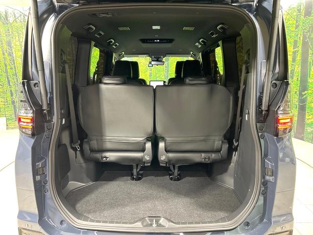 ヴォクシー Ｓ－Ｚ　純正１０．５型ナビ　全周囲カメラ　両側パワスラ　デジタルインナーミラー　シ－トヒ－タ－　ステアリングヒーター　セ－フティセンス　レーダークルーズコントロール　ＢＳＭ　ドラレコ　ＥＴＣ　禁煙車（11枚目）