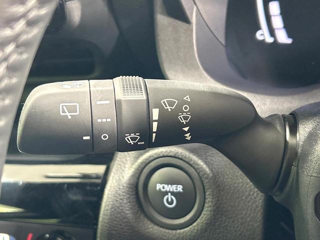 ヤリスクロス ハイブリッドＺ　２トーンカラー　純正８型ナビ　全周囲カメラ　シ－トヒ－タ－　ハ－フレザ－シ－ト　セ－フティセンス　レーダークルーズコントロール　ＢＳＭ　ドラレコ　ＥＴＣ　ＬＥＤヘッドライト　禁煙車　ワンオーナー（35枚目）