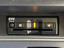 ハイブリッドＸＳ　２トーンカラー　純正９型ナビ　全周囲カメラ　両側パワスラ　シ－トヒ－タ－　ハ－フレザ－シ－ト　セ－フティサポート　アダプティブクルーズコントロール　Ｂｌｕｅｔｏｏｔｈ　禁煙車　ワンオーナー（42枚目）