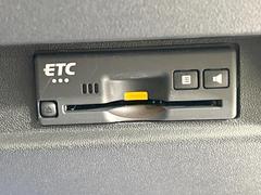 【ＥＴＣ】高速道路の料金所をストレスなく通過！話題のスポットやサービスエリアに多い「スマートIntercooler」利用時は必須のアイテムです。当店でセットアップを実施、ご納車当日からすぐにご利用いただけます！ 7