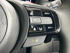 �ڥ����ץƥ��֥��롼������ȥ�����۹�®ƻϩ�Ǥ�Ĺ��Υ���Ԥ��ڤˡ�����ư��®�٤��ݤĥ��롼������ȥ����뤬�����ͷڸ������ƥ��Ϣ�Ȥ��������μ�ξ���Τ��Ƽִ֤��ݤĤ褦��®��Ĵ�ᤷ�Ƥ���ޤ����� 7