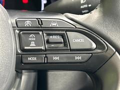 �ڥ졼�������롼������ȥ�����۹�®ƻϩ�Ǥ�Ĺ��Υ���Ԥ��ڤˡ�����ư��®�٤��ݤĥ��롼������ȥ����뤬�����ͷڸ������ƥ��Ϣ�Ȥ��������μ�ξ���Τ��Ƽִ֤��ݤĤ褦��®��Ĵ�ᤷ�Ƥ���ޤ����� 7