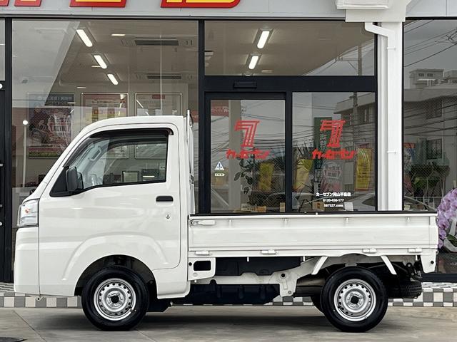 サンバートラック 　ユーザー買取車　５速ＭＴ　４ＷＤ　禁煙車（2枚目）