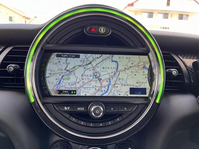 ＭＩＮＩ クーパーＳ　クーパーＳ　禁煙車　Ｂｌｕｅｔｏｏｔｈ　Ｂカメラ　クルーズコントロール　ＥＴＣ　Ａストップ　Ａ／Ｗ　Ａ／Ｃ　ＬＥＤヘッドライト　電動格納ミラー　ＦＲフォグライト　オートライト　プッシュスタート　ＡＵＸ（9枚目）