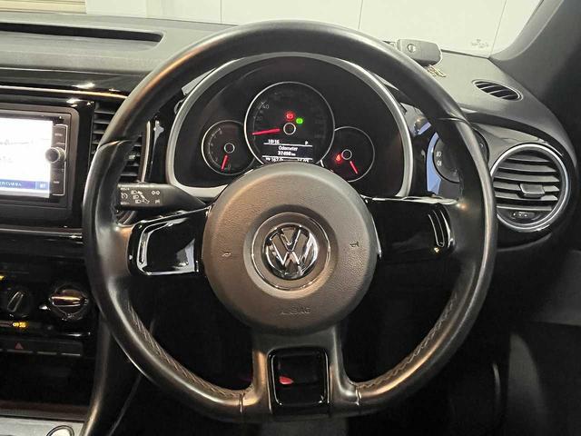 ザ・ビートル デザイン　禁煙車　純正ナビ　地デジＴＶ　Ｂｌｕｅｔｏｏｔｈ　バックカメラ　ＥＴＣ　クルースコントロール　スマートキー　ディスチャージヘッドライト（13枚目）