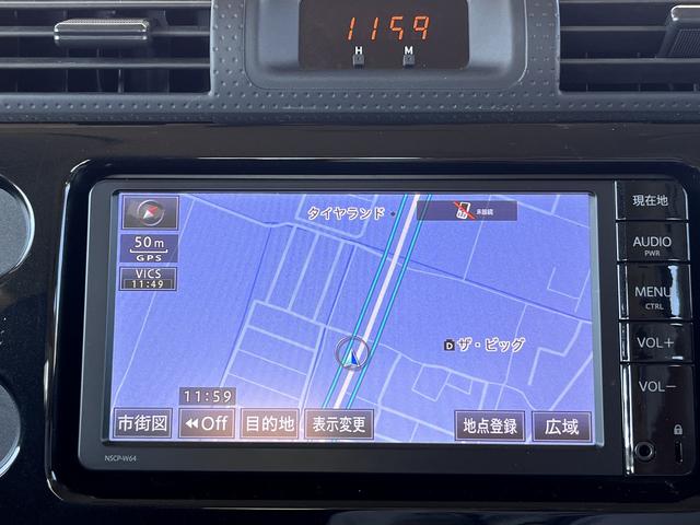 ＦＪクルーザー ベースグレード　車検整備付　保証付　純正メモリーナビ　Ｂｌｕｅｔｏｏｔｈ　ＵＳＢ端子　バックカメラ　ルームミラータイプドライブレコーダー　リアクリアランスソナー　キーレス　ブラック／白ツートン　社外アルミ（7枚目）