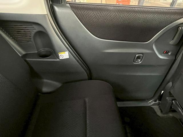 パレットＳＷ ＸＳ　整備付　社外メモリーナビ　バックカメラ　Ｂｌｕｅｔｏｏｔｈ　ＤＶＤ再生　前後ドラレコ　片側パワースライドドア　プッシュスタート　スマートキー　ディスチャージヘッドライト　フォグ　純正１４ｉｎアルミ（66枚目）