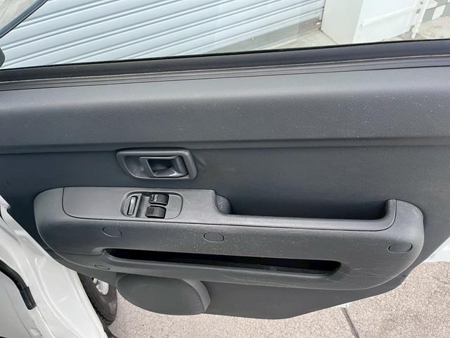 ハイゼットカーゴ DX 点検整備付 禁煙車 保証あり 社外メモリーナビ 地デジTV DVD再生 パワステ パワーウィンドウ 両側スライドドア(24枚目)