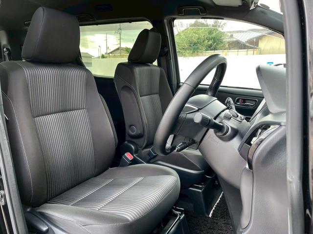 ヴォクシー ZS 煌II 整備付 禁煙 両側パワースライドドア 衝突軽減ブレーキ LEDライト オートハイビーム クルーズコントロール ナビ バックカメラ DVD再生 ETC(19枚目)