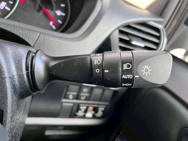 ヴォクシー ZS 煌II 整備付 禁煙 両側パワースライドドア 衝突軽減ブレーキ LEDライト オートハイビーム クルーズコントロール ナビ バックカメラ DVD再生 ETC(64枚目)
