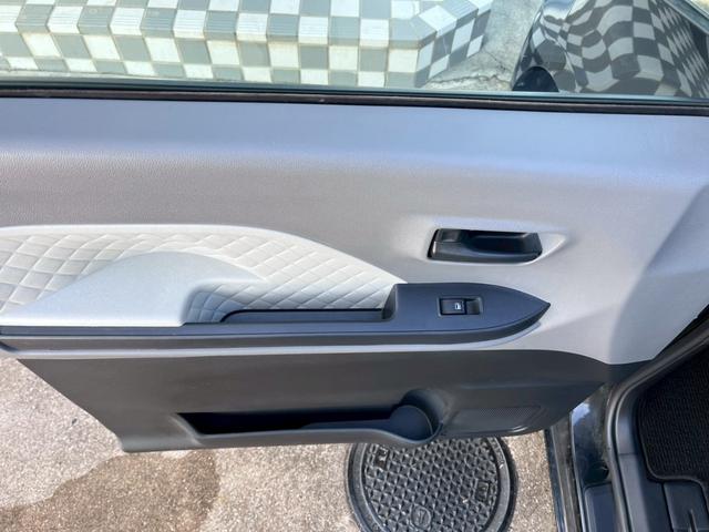 タント Ｘセレクション　車検整備付　禁煙車　両側スライド片側パワースライドドア　シートヒーター　ＬＥＤライト　オートライト　純正ナビ　地デジＴＶ　ＤＶＤ　バックカメラ　ＵＳＢジャック（23枚目）