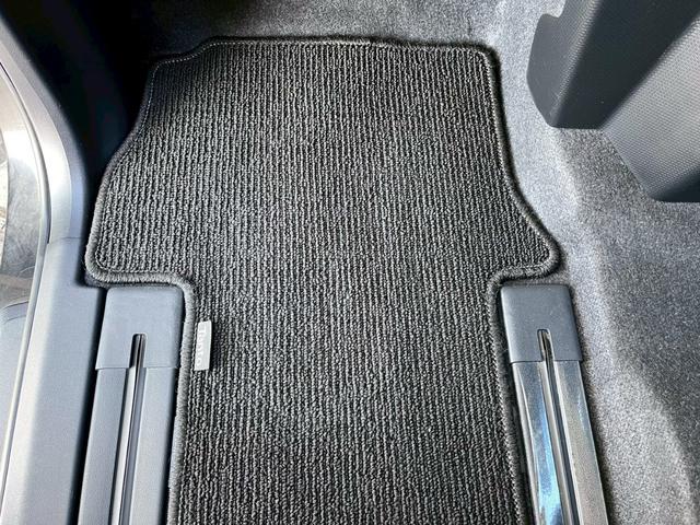 タント Ｘセレクション　車検整備付　禁煙車　両側スライド片側パワースライドドア　シートヒーター　ＬＥＤライト　オートライト　純正ナビ　地デジＴＶ　ＤＶＤ　バックカメラ　ＵＳＢジャック（70枚目）