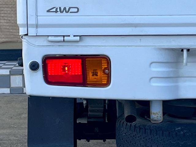 ハイゼットトラック エクストラVS 整備付 禁煙車 5MT 4WD エアコン パワステ パワーウィンドウ 荷台ライト 荷台マット(30枚目)