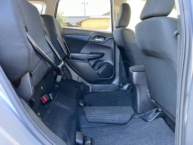 シャトル ハイブリッド　ホンダセンシング　車検整備付　禁煙車　衝突軽減ブレーキ　アダプティブクルーズコントロール　ナビ　バックカメラ　ＣＤ　Ｂｌｕｅｔｏｏｔｈ（9枚目）