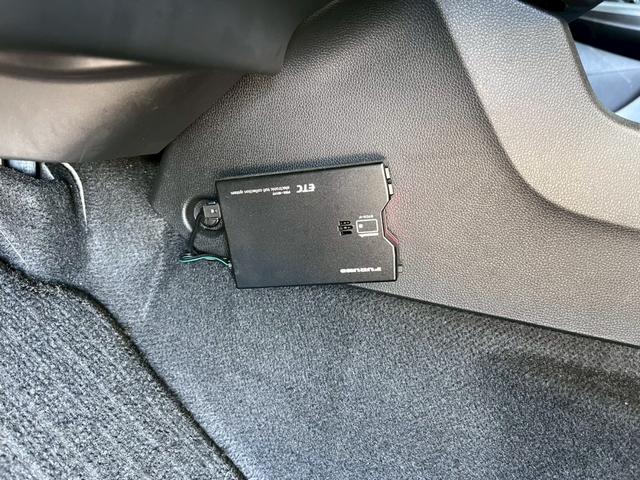 シャトル ハイブリッド　ホンダセンシング　車検整備付　禁煙車　衝突軽減ブレーキ　アダプティブクルーズコントロール　ナビ　バックカメラ　ＣＤ　Ｂｌｕｅｔｏｏｔｈ（11枚目）