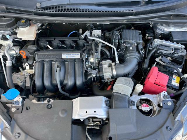 シャトル ハイブリッド　ホンダセンシング　車検整備付　禁煙車　衝突軽減ブレーキ　アダプティブクルーズコントロール　ナビ　バックカメラ　ＣＤ　Ｂｌｕｅｔｏｏｔｈ（12枚目）