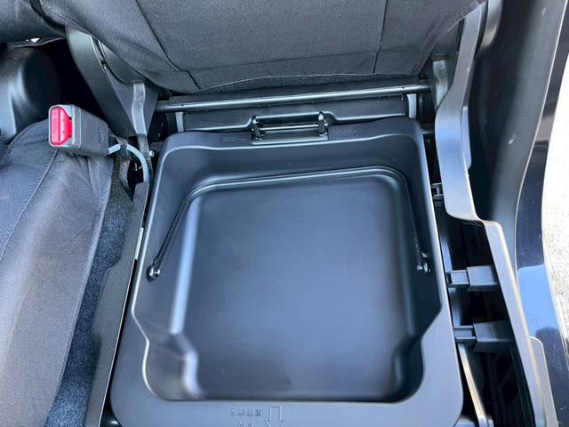 ワゴンR ハイブリッドFZ 整備付 保証付 禁煙車 衝突被害軽減ブレーキ ストラーダナビ 地デジ DVD再生 Bluetooth シートヒーター ベンチシート ETC スマートキー プッシュスタート クリアランスソナー(66枚目)