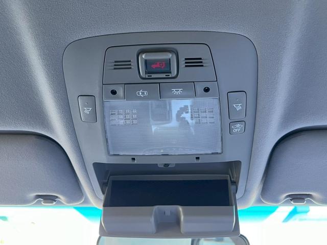 �y���J�t�F�̂悤�ȓX�����z�x�O�̗����������J�t�F�̂悤�ȓX���ƂȂ��Ă���܂��B�X���̓E�b�f�B�ȃf�U�C���Ŋϗt�A�����L�x�I�h�����N�ł����ĂȂ��v���܂��̂łǂ�����������肨�߂������������B