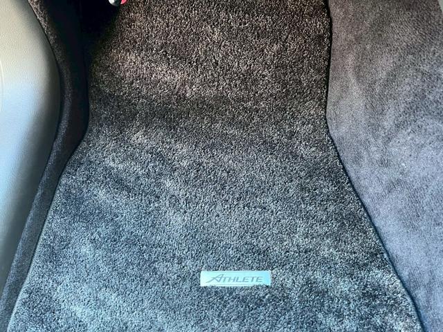 �y���C�ɓ������炷���ɂ��A�����I���z�V�ԂƈႢ���ÎԂ͓�Ƃ��ē������̂͂������܂���B�C�ɂȂ�P����������Ƃ�����ڈ���̃`�����X�I����ςƂȂ�܂��ɂ܂��͂��A�����������B