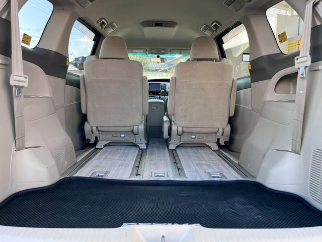 �y���J�t�F�̂悤�ȓX�����z�x�O�̗����������J�t�F�̂悤�ȓX���ƂȂ��Ă���܂��B�X���̓E�b�f�B�ȃf�U�C���Ŋϗt�A�����L�x�I�h�����N�ł����ĂȂ��v���܂��̂łǂ�����������肨�߂������������B