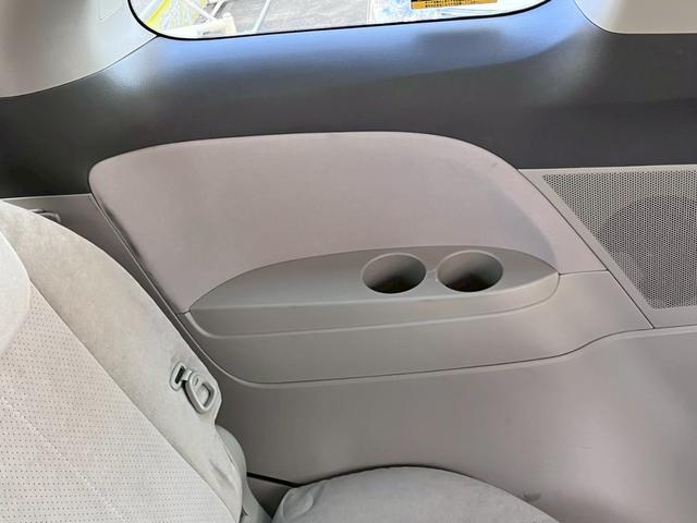 �y���R���������������̕ۏؕt�����z���Y�Ԃŏ��x�o�^����P�R�N�����i�n�C�u���b�h�Ԃ͏��x�o�^����P�O�N�����j���̔������s�����P�O�����������̂��Ԃɂ͊�{�u�R�������s�������v�̕ۏ؂����t�����Ă��܂��B