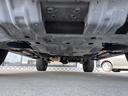 ベースグレード　車検整備付　保証付　純正メモリーナビ　Ｂｌｕｅｔｏｏｔｈ　ＵＳＢ端子　バックカメラ　ルームミラータイプドライブレコーダー　リアクリアランスソナー　キーレス　ブラック／白ツートン　社外アルミ（37枚目）