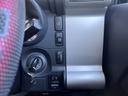 ベースグレード　車検整備付　保証付　純正メモリーナビ　Ｂｌｕｅｔｏｏｔｈ　ＵＳＢ端子　バックカメラ　ルームミラータイプドライブレコーダー　リアクリアランスソナー　キーレス　ブラック／白ツートン　社外アルミ（57枚目）