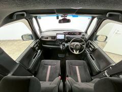 ���䤹�����䤹���쥤�����Ȥ���ħ�Ǥ��������å��बľ��Ū�����֤��졢�ʥӲ��̤������ư�����ʤ���ǧ��ǽ�������ι⤤�ѥͥ�䥢������Ȥ��ä���졢�ڼ�ư�֤ʤ������Ƕ���Ū��ʷ�ϵ����Ф��Ƥ��ޤ��� 5