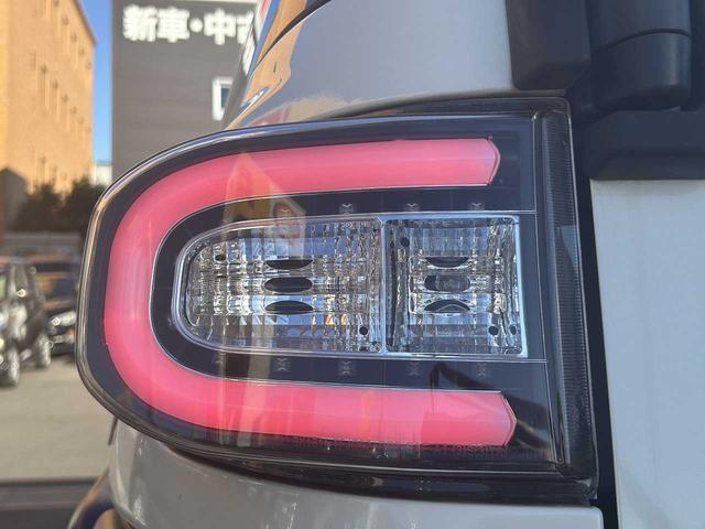 ＦＪクルーザー ベースグレード　社外ナビ　ＡＶＩＣ－ＺＨ０９　フルセグ　バックカメラ　ＥＴＣ　クルーズコントロール　クリアランスソナー　ＥＳＣ　ＬＥＤライト　キーレスエントリー　ドラレコ　ハイラックス純正１８インチアルミホイール（15枚目）