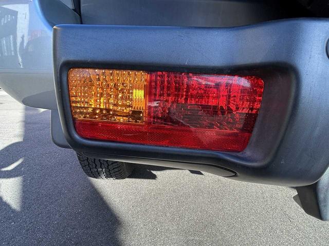 ＦＪクルーザー ベースグレード　社外ナビ　ＡＶＩＣ－ＺＨ０９　フルセグ　バックカメラ　ＥＴＣ　クルーズコントロール　クリアランスソナー　ＥＳＣ　ＬＥＤライト　キーレスエントリー　ドラレコ　ハイラックス純正１８インチアルミホイール（17枚目）