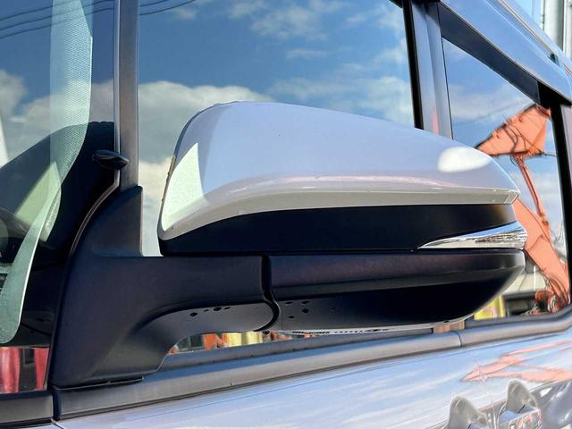 ヴォクシー ZS GRスポーツ GR専用フルエアロ・シート・ステアリング・18インチアルミ 両側電動スライドドア ナビNSZN-W66T フルセグ BT ETC Bカメラ ウーファー・ツイーター デュアルエアコン オートハイビーム(20枚目)