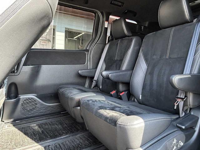 ヴォクシー ZS GRスポーツ GR専用フルエアロ・シート・ステアリング・18インチアルミ 両側電動スライドドア ナビNSZN-W66T フルセグ BT ETC Bカメラ ウーファー・ツイーター デュアルエアコン オートハイビーム(50枚目)