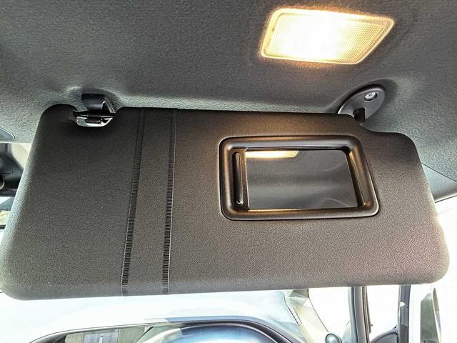 ヴォクシー ZS GRスポーツ GR専用フルエアロ・シート・ステアリング・18インチアルミ 両側電動スライドドア ナビNSZN-W66T フルセグ BT ETC Bカメラ ウーファー・ツイーター デュアルエアコン オートハイビーム(57枚目)