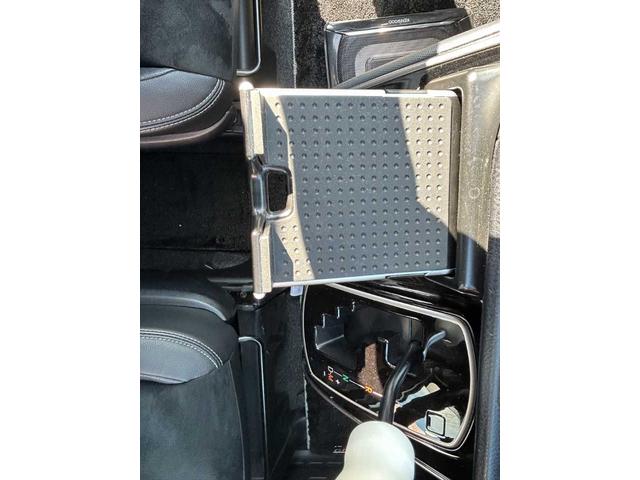 ヴォクシー ZS GRスポーツ GR専用フルエアロ・シート・ステアリング・18インチアルミ 両側電動スライドドア ナビNSZN-W66T フルセグ BT ETC Bカメラ ウーファー・ツイーター デュアルエアコン オートハイビーム(66枚目)