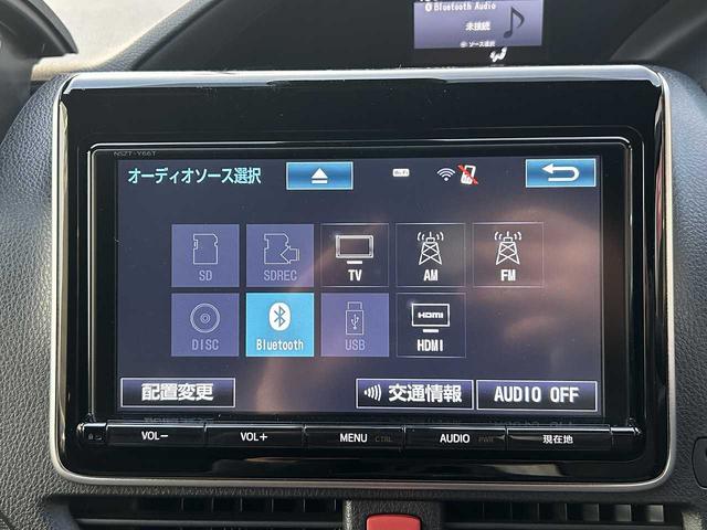 ヴォクシー ＺＳ　純正ナビＮＳＺＴ－Ｙ６６Ｔ　フルセグ　Ｂｌｕｅｔｏｏｔｈ　ＨＤＭＩ　ＵＳＢ　ＥＴＣ　クルコン　オートハイビーム　衝突軽減ブレーキ　オートリトラミラー　ＥＳＣ　レーンキープ　両側電動スライドドア（4枚目）