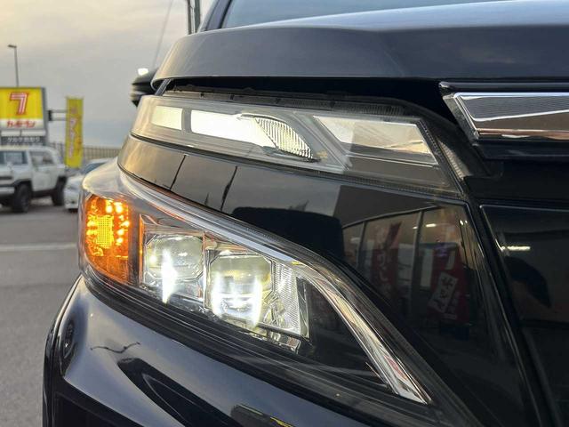 ヴォクシー ＺＳ　純正ナビＮＳＺＴ－Ｙ６６Ｔ　フルセグ　Ｂｌｕｅｔｏｏｔｈ　ＨＤＭＩ　ＵＳＢ　ＥＴＣ　クルコン　オートハイビーム　衝突軽減ブレーキ　オートリトラミラー　ＥＳＣ　レーンキープ　両側電動スライドドア（15枚目）