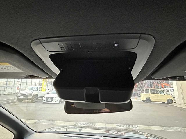 ヴォクシー ＺＳ　純正ナビＮＳＺＴ－Ｙ６６Ｔ　フルセグ　Ｂｌｕｅｔｏｏｔｈ　ＨＤＭＩ　ＵＳＢ　ＥＴＣ　クルコン　オートハイビーム　衝突軽減ブレーキ　オートリトラミラー　ＥＳＣ　レーンキープ　両側電動スライドドア（55枚目）