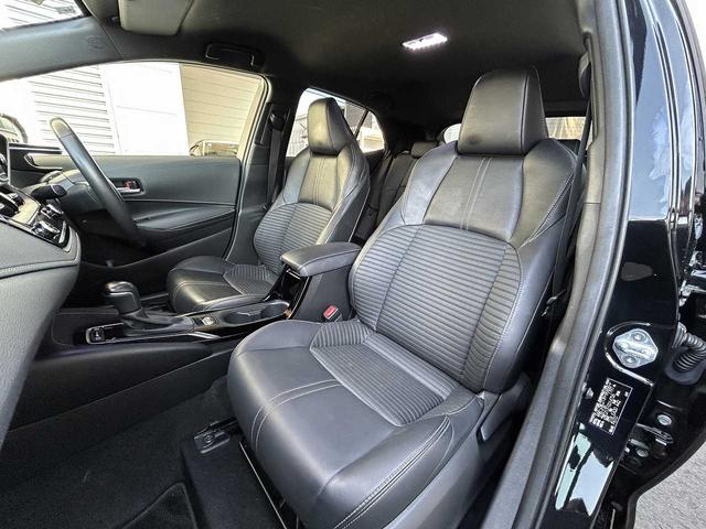 カローラスポーツ ハイブリッドＧ　フルセグ　Ｂｌｕｅｔｏｏｔｈ　バックカメラ　ＵＳＢ　ＥＴＣ　シートヒーター　クルコン　ＥＳＣ　レーンキープ　ＢＳＭ　ＲＣＴＡ　オートハイビーム　オートＬＥＤライト　衝突軽減ブレーキ　社外マフラー（31枚目）