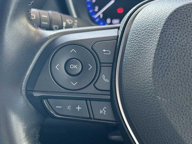 カローラスポーツ ハイブリッドＧ　フルセグ　Ｂｌｕｅｔｏｏｔｈ　バックカメラ　ＵＳＢ　ＥＴＣ　シートヒーター　クルコン　ＥＳＣ　レーンキープ　ＢＳＭ　ＲＣＴＡ　オートハイビーム　オートＬＥＤライト　衝突軽減ブレーキ　社外マフラー（42枚目）