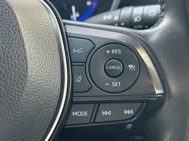 カローラスポーツ ハイブリッドＧ　フルセグ　Ｂｌｕｅｔｏｏｔｈ　バックカメラ　ＵＳＢ　ＥＴＣ　シートヒーター　クルコン　ＥＳＣ　レーンキープ　ＢＳＭ　ＲＣＴＡ　オートハイビーム　オートＬＥＤライト　衝突軽減ブレーキ　社外マフラー（43枚目）