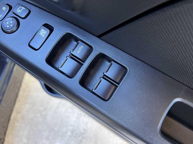 ワゴンＲ ハイブリッドＦＸ　禁煙車　スマートキー　プッシュスタート　衝突軽減ブレーキ　クリアランスソナー　シートヒーター　オートエアコン　オートライト　ＣＤオーディオ　アイドリングストップ　レーンキープ　ＥＳＣ（44枚目）