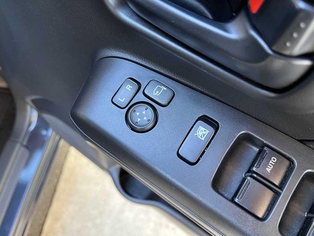 ワゴンＲ ハイブリッドＦＸ　禁煙車　スマートキー　プッシュスタート　衝突軽減ブレーキ　クリアランスソナー　シートヒーター　オートエアコン　オートライト　ＣＤオーディオ　アイドリングストップ　レーンキープ　ＥＳＣ（45枚目）