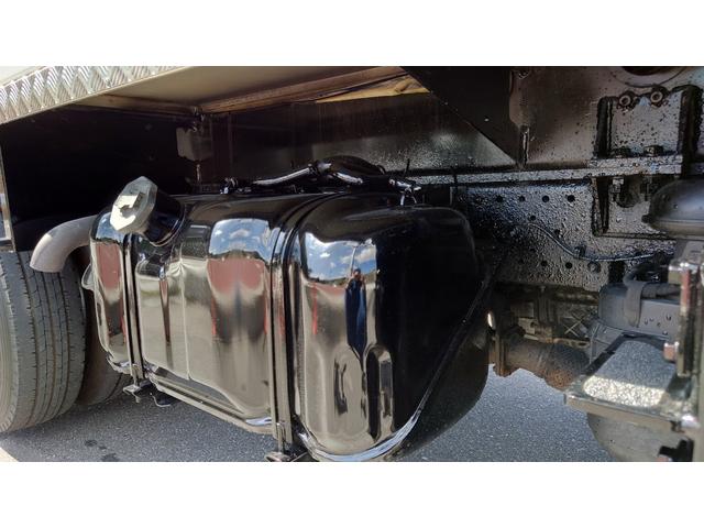 エルフトラック 　高所作業車　１１ｍ　ＳＨ１１Ａ　アイチ製２００ｋｇバケット　外装全塗装渡し　６速ＭＴ　ディーゼルターボ　バックカメラ　８ナンバー（30枚目）