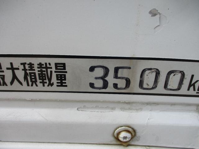 　クレーン付きハイジャッキ３５００キロ積み(8枚目)