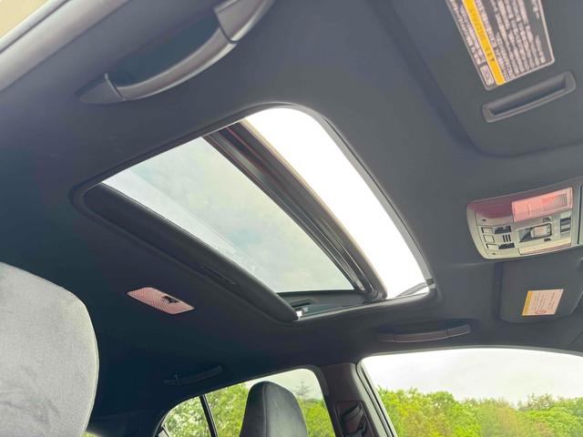 ＣＴ ＣＴ２００ｈ　Ｆスポーツ　禁煙車／１２ヶ月保証／安全装置／ナビ／Ｂｌｕｅｔｏｏｔｈ／ＤＶＤ再生／バックモニター／サンルーフ／スマートキー／ＥＴＣ／フルセグＴＶ／パワーシート／シートヒーター（11枚目）