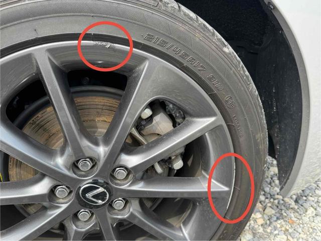ＣＴ ＣＴ２００ｈ　Ｆスポーツ　禁煙車／１２ヶ月保証／安全装置／ナビ／Ｂｌｕｅｔｏｏｔｈ／ＤＶＤ再生／バックモニター／サンルーフ／スマートキー／ＥＴＣ／フルセグＴＶ／パワーシート／シートヒーター（21枚目）