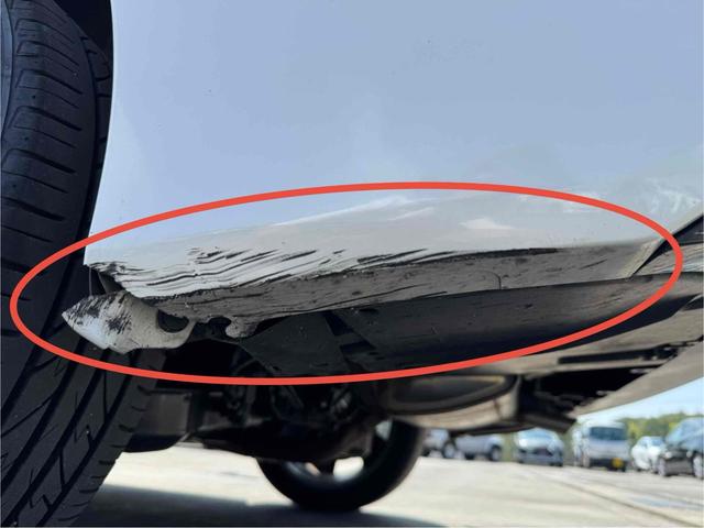 プリウス Ａツーリングセレクション　ワンオーナー／禁煙車／１２ヶ月保証／安全装置／ナビ／バックカメラ／Ｂｌｕｅｔｏｏｔｈ／ＨＤＭＩ／スマートキー／フルセグＴＶ／クルーズコントロール／パワーシート／シートヒーター／ドラレコ（19枚目）