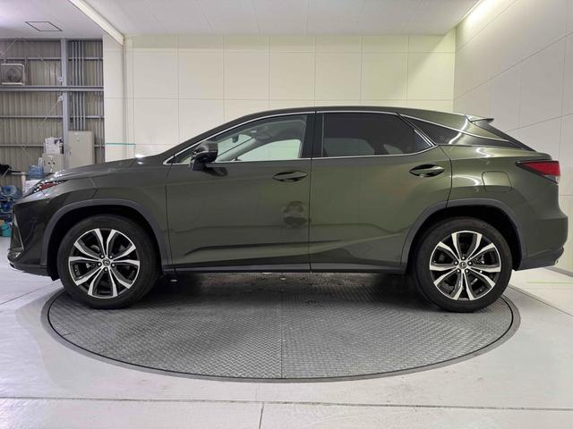 ＲＸ ＲＸ３００　バージョンＬ　ワンオーナー／禁煙車／１２ヶ月保証／安全装置／ナビ／Ｂｌｕｅｔｏｏｔｈ／スマートキー／フルセグＴＶ／クルーズコントロール／パワーバックドア／パワーシート／シートエアコン／ステアリングヒーター（9枚目）